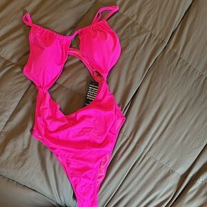 Blooming jelly swim suit NWT
